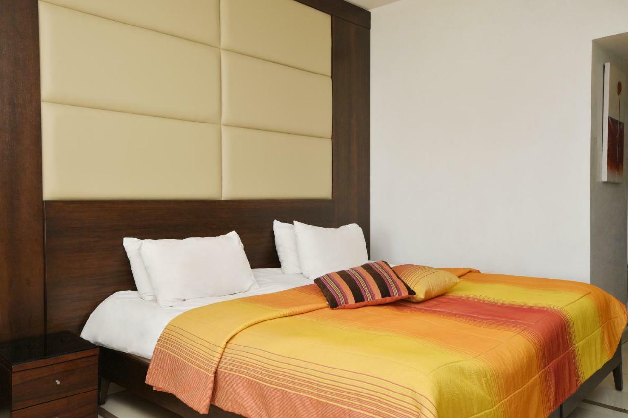 Hollywood Inn Boutique Hotel Джунія Екстер'єр фото